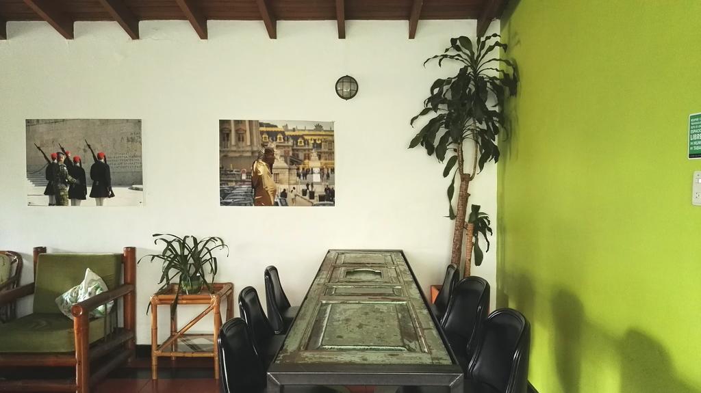 Saman Hostel Medellín Eksteriør billede