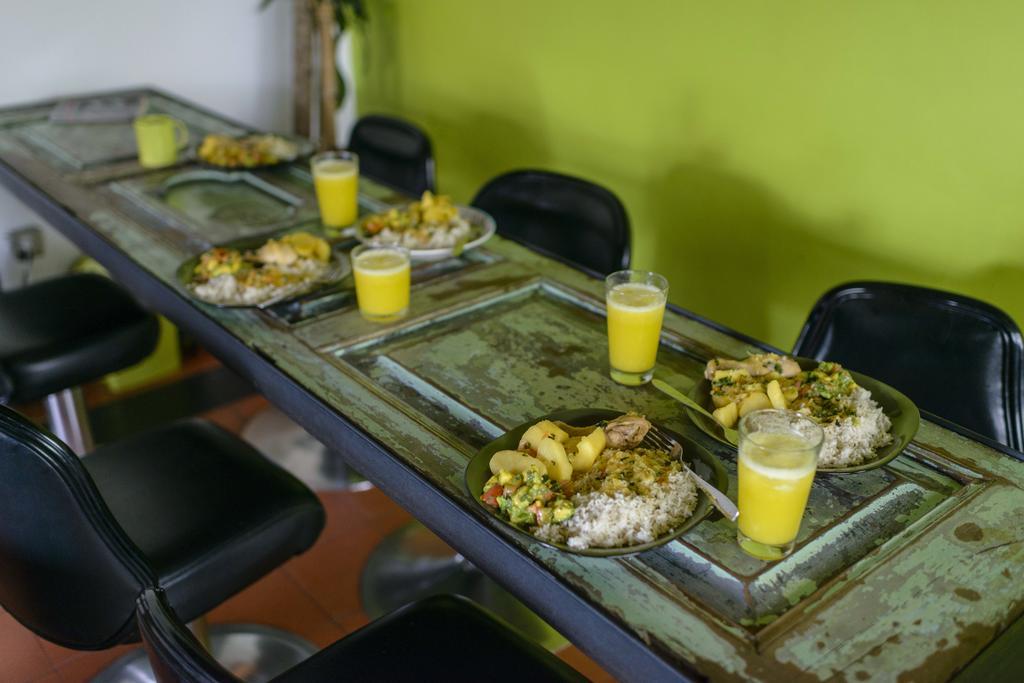 Saman Hostel Medellín Eksteriør billede