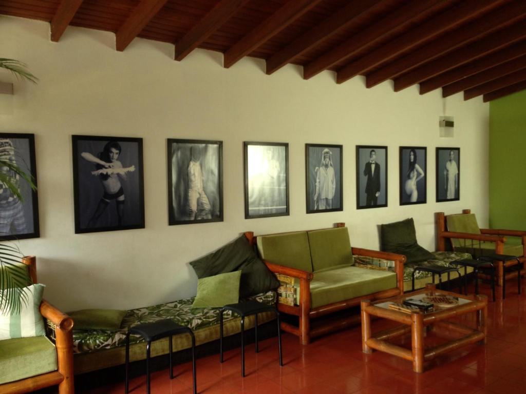 Saman Hostel Medellín Eksteriør billede