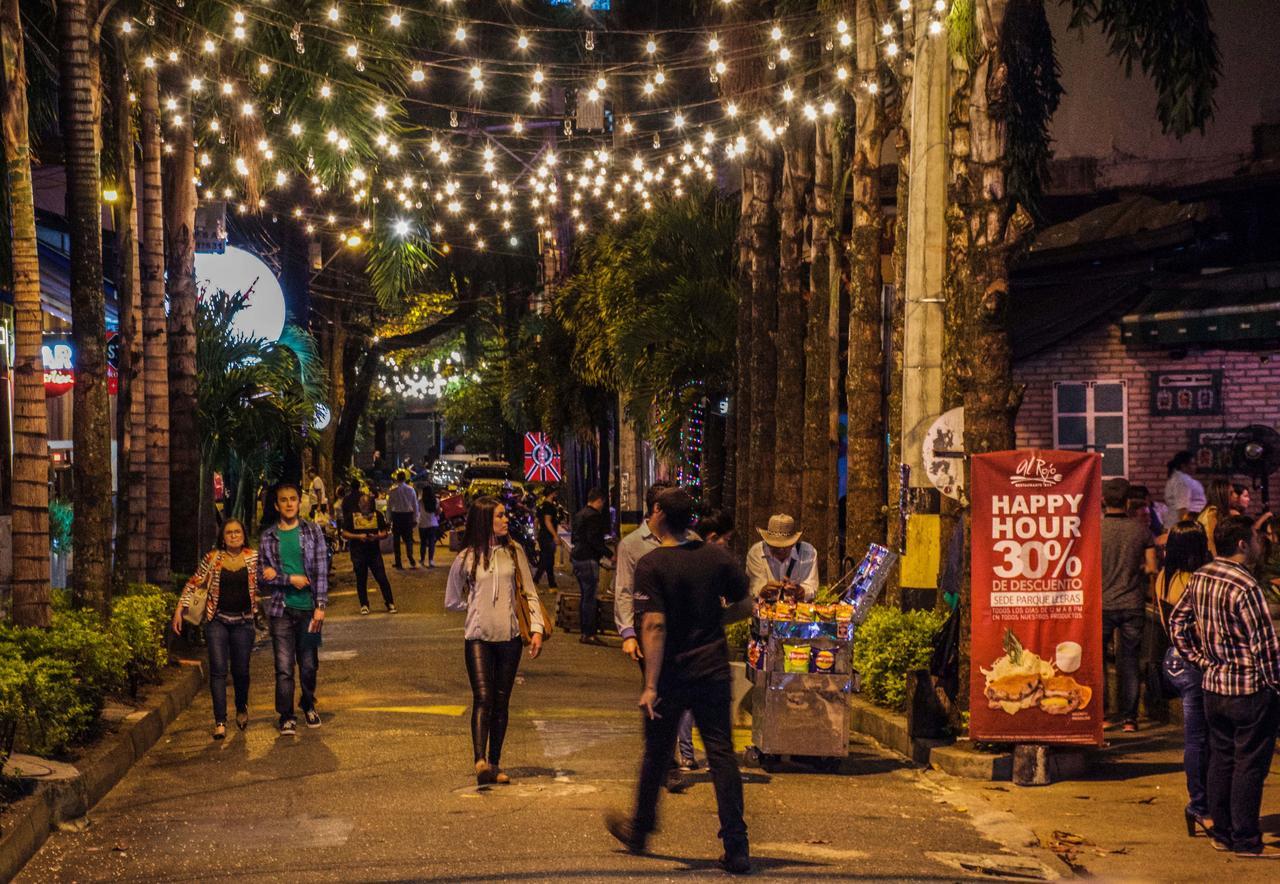 Saman Hostel Medellín Eksteriør billede
